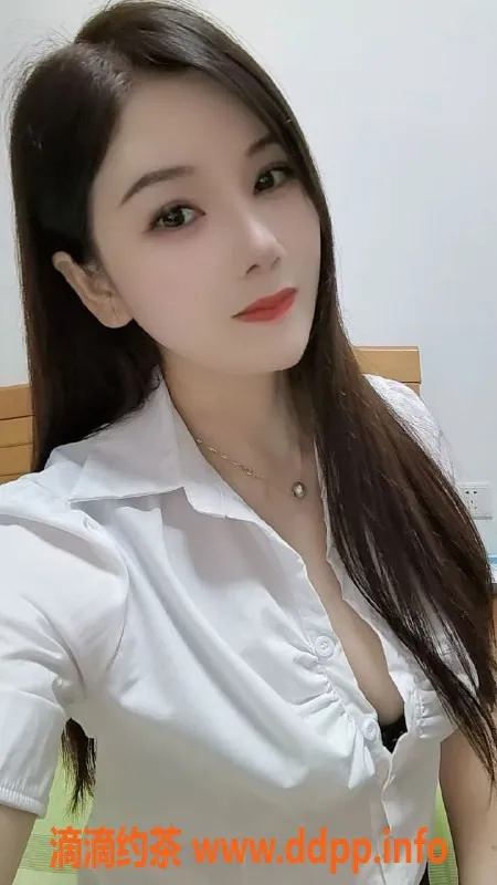 广州楼凤-天河御姐青青，巨乳诱惑，服务多样只需400