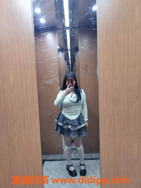 深圳楼凤资源信息,宝安区宝儿：嫩妹灵动，服务细腻，700-1300