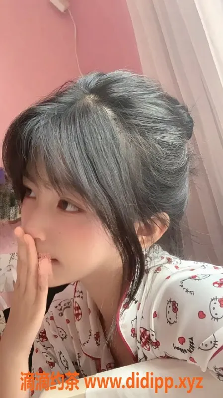 无锡楼凤-滨湖区小馨，165cm高颜值陪浴服务