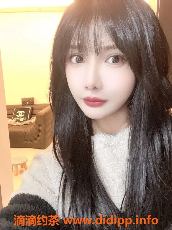 深圳楼凤-福田维尼宝宝，休息中，带来极品体验