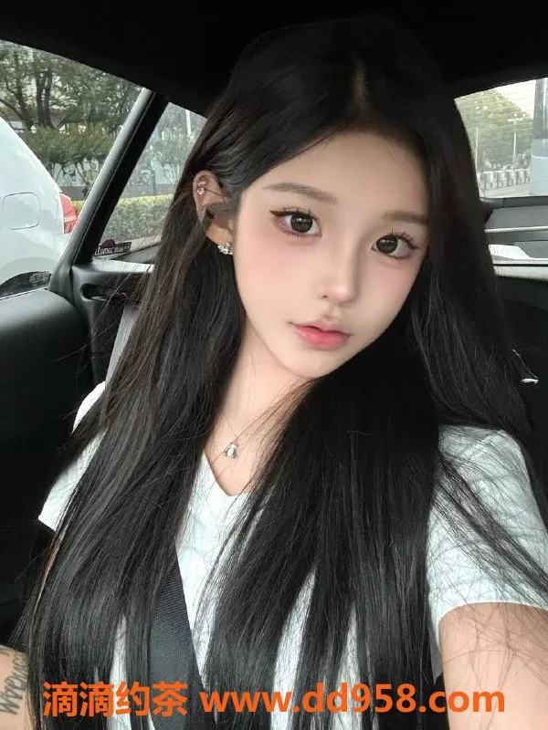 深圳楼凤-深圳南山嫩妹鹿鹿，消费1300p，2200pp