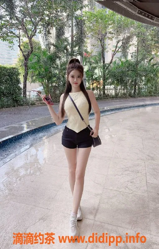 广州楼凤-天河御姐芸汐，800p尽享亲密服务