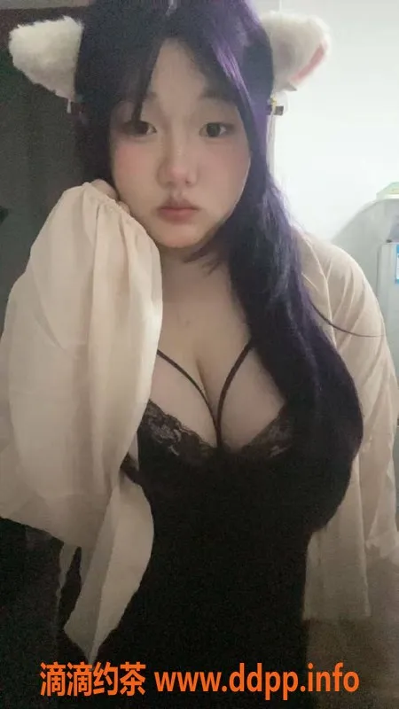 深圳楼凤-深圳坪山嫩妹小宝，消费600元起