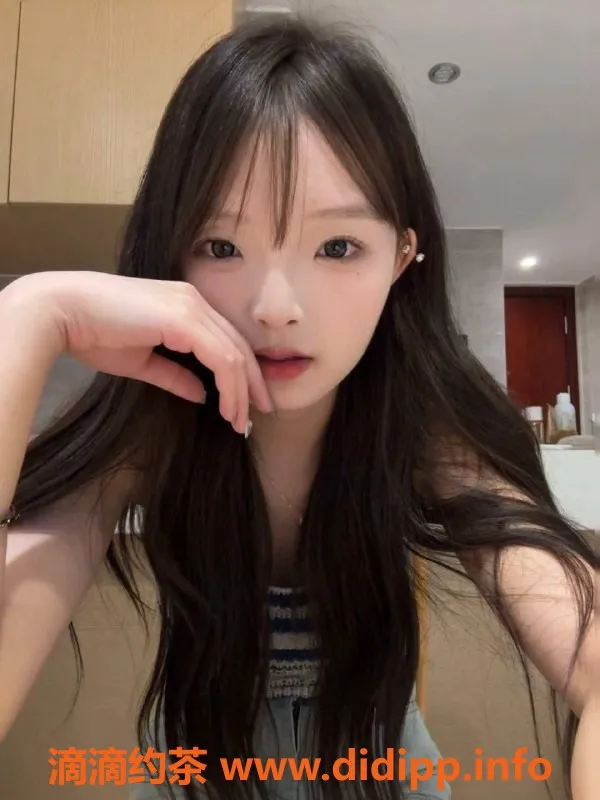 深圳楼凤-南山区嫩妹赵思婉，课费1300-2600元