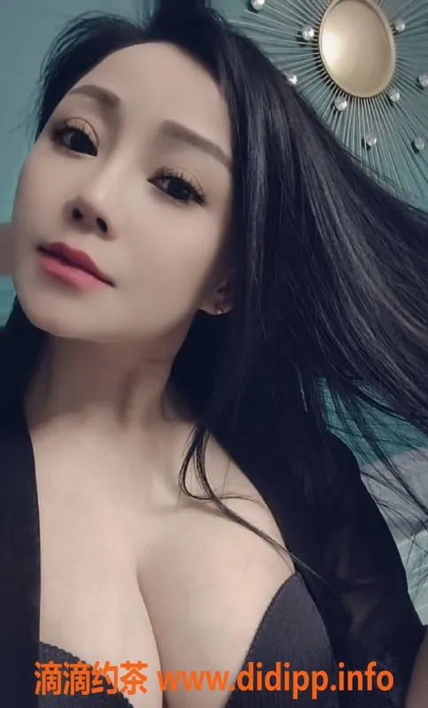 广州楼凤-天河御姐娜娜，500p大奶舌吻服务