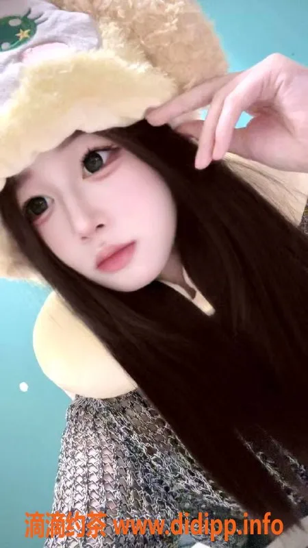 深圳楼凤-龙华嫩姐雅思，舌吻制服服务，推荐指数五颗星！