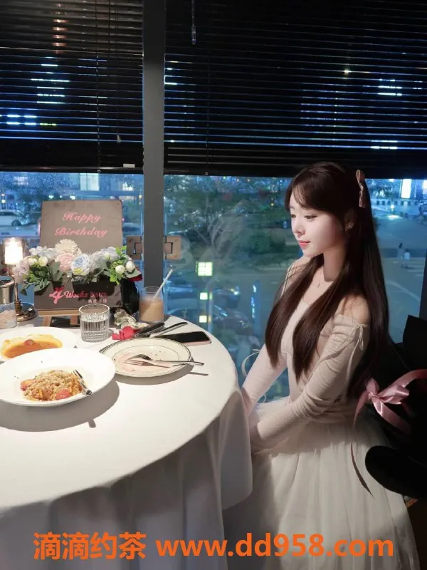 深圳楼凤资源信息,深圳南山嫩妹伊伊，1300起，双向服务可选