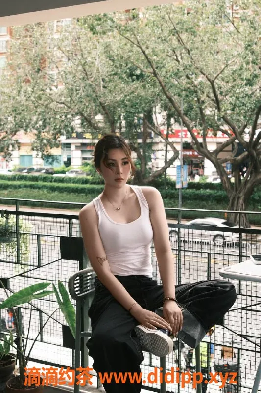 深圳楼凤-福田御姐Vivian，176C，1200P起，超值体验