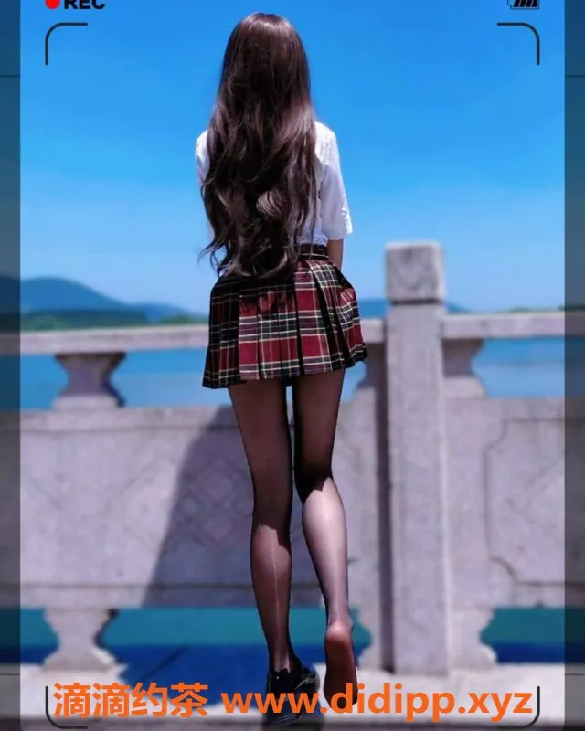 深圳楼凤-福田区嫩妹子玉，制服调情服务超赞！