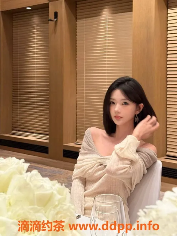 深圳楼凤-南山20岁韩允，168cm，43kg，服务2200P起