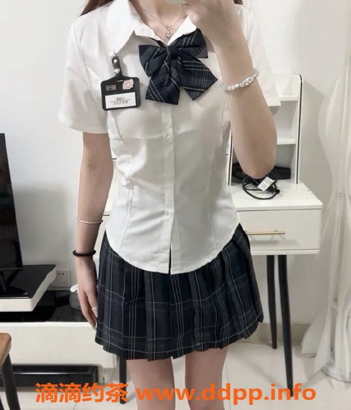 深圳楼凤-福田萌萌，茶费1000P，1800PP，绝对让你满意！