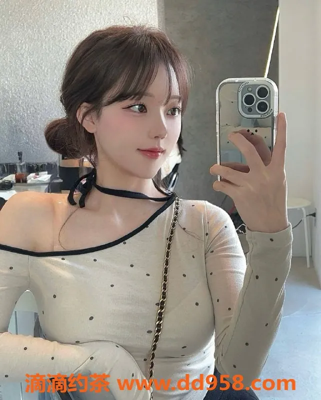 深圳楼凤资源信息,福田区嫩姐楚乔，1300起体验调情服务