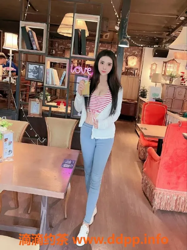 广州楼凤-荔湾叶子，69服务型，水费500p