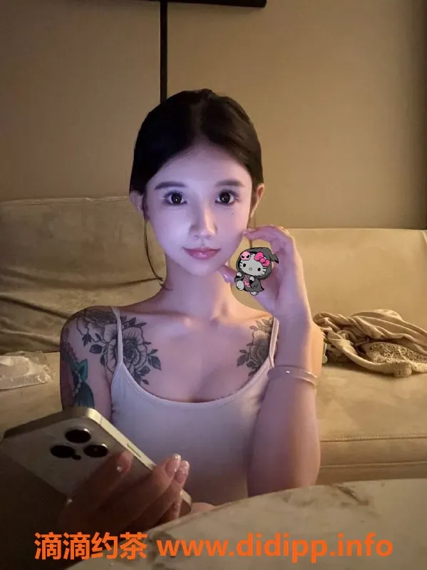 深圳楼凤-福田嫩妹安柯，1200P起，丝袜制服服务等你来体验！