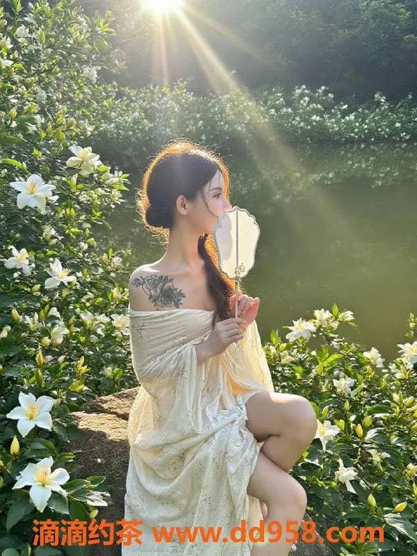 深圳楼凤资源信息,福田嫩妹安柯，1200P起，丝袜制服服务等你来体验！