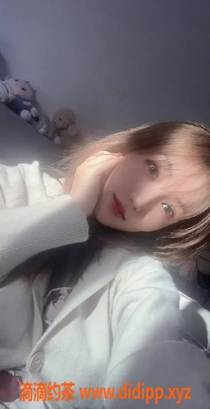 广州楼凤-天河洛依，丰满型莞式服务仅500p