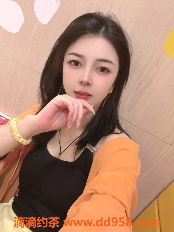 广州楼凤-金沙洲依依，御姐大奶服务688p体验