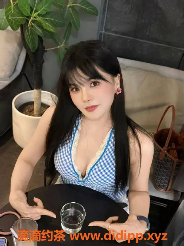 深圳楼凤-龙华晨晨，茶费1000P，服务优质！