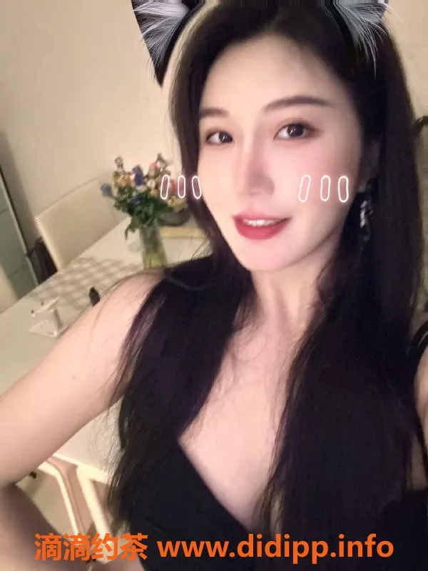 广州楼凤-天河区CC，170身高C罩杯，服务超赞！