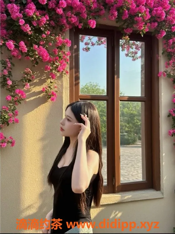 广州楼凤-天河猎德御姐芯儿，性感撩人仅800p