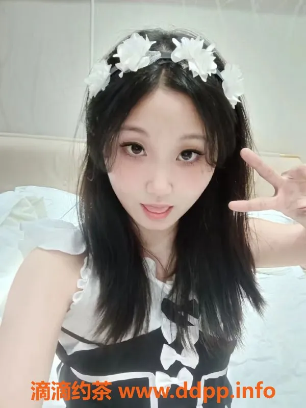 武汉楼凤-光谷笑笑，172高挑美女等你来约