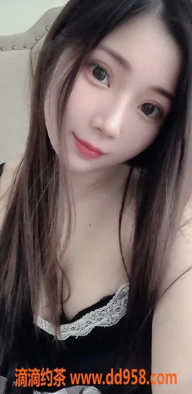 广州楼凤-天河初恋嫩妹萧素素，600p服服务