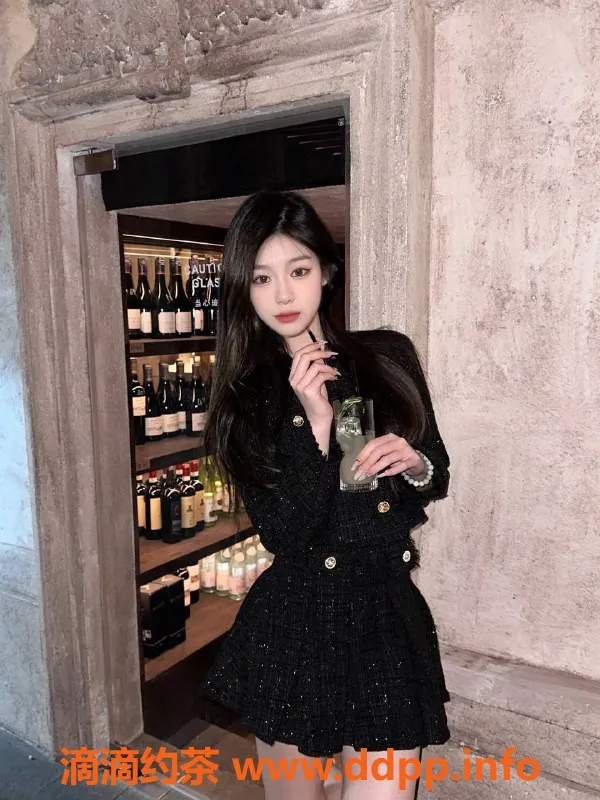 深圳楼凤-福田嫩妹珊珊，身高168、46斤，服务超赞！