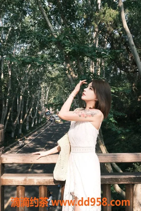 深圳楼凤-福田星美美，177cm长腿，价格1500P