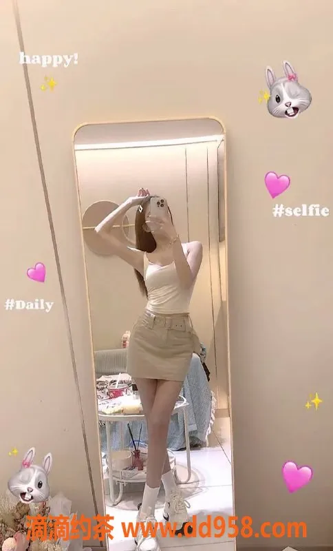 深圳楼凤-福田小米 22岁166cm 46kg 1000起售