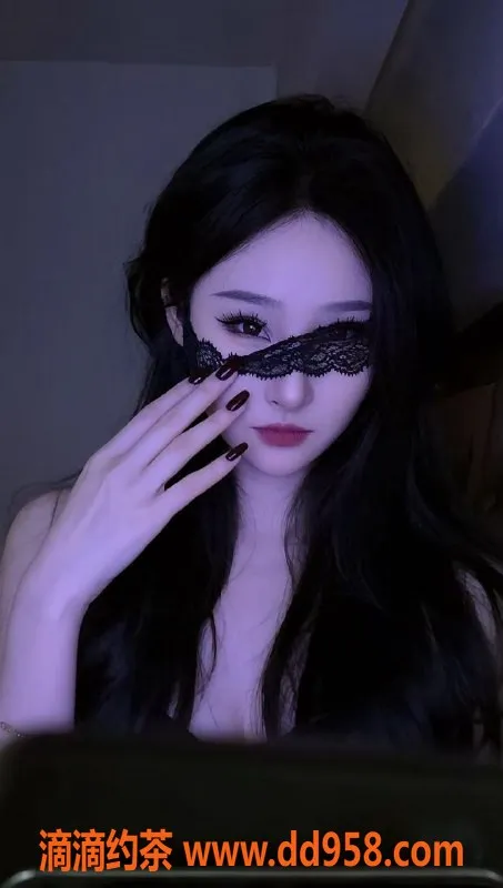 广州楼凤-天河区小水，158CM C罩杯嫩妹，服务多样