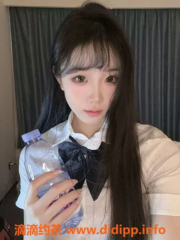 深圳楼凤-福田萱萱，173高挑冷白皮，1200起