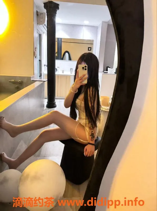 成都上门服务-清纯小妹妹橘子，155cm 80多斤，火辣服务等你体验