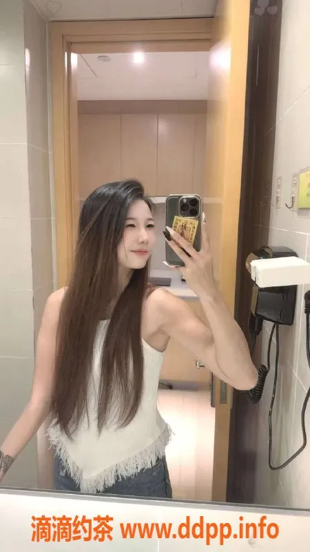 广州楼凤资源信息,天河区23岁御姐诗诗，160cm身材优雅，热情服务