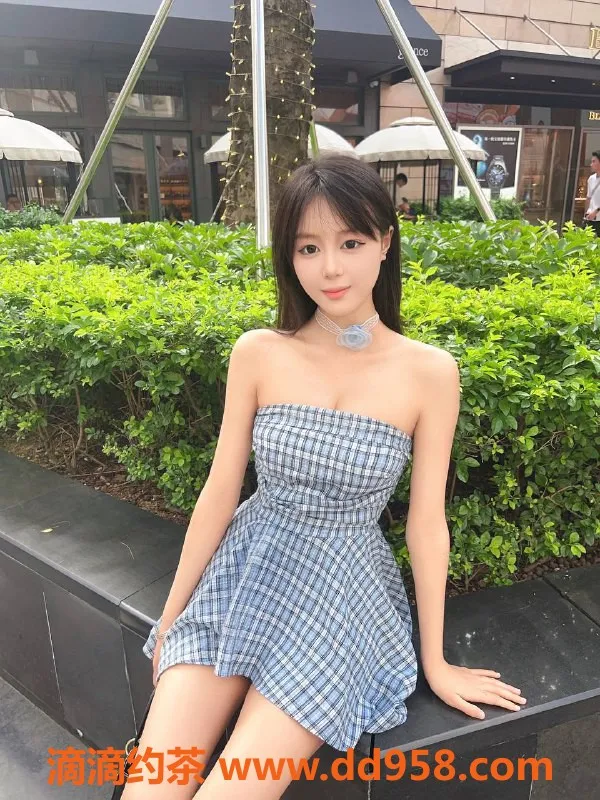 深圳楼凤-光明思思18岁165CM 43KG 舌吻服务超值体验