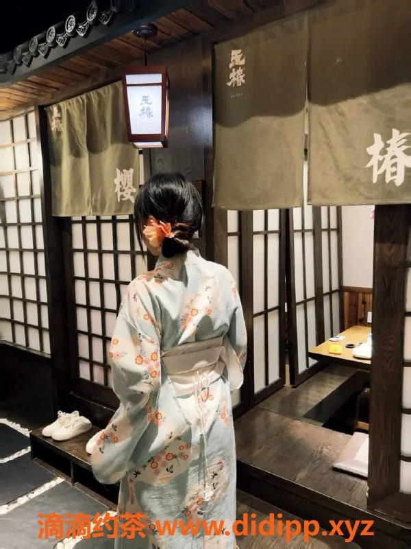 深圳楼凤-福田妙妙，162cm，90斤，服务一流！