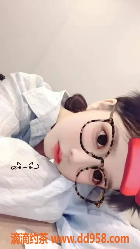 深圳楼凤-福田子玉，大胸嫩妹，167cm 45kg