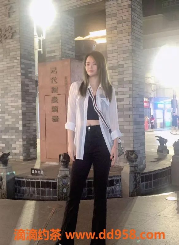 广州楼凤-南海小思情，御姐69服务，价格600