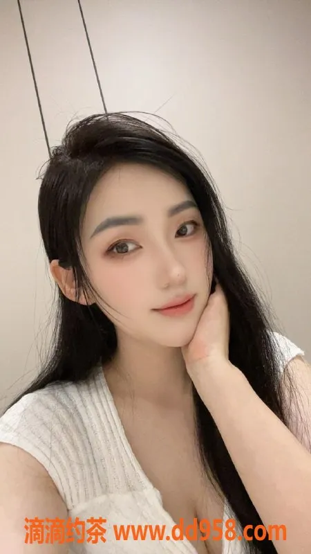 广州楼凤资源信息,天河区阮阮，165cm D罩杯，服务多样只需900元