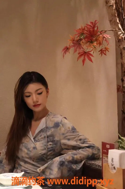 成都楼凤资源信息,兜兜: 颜值车，限时优惠100，服务超棒