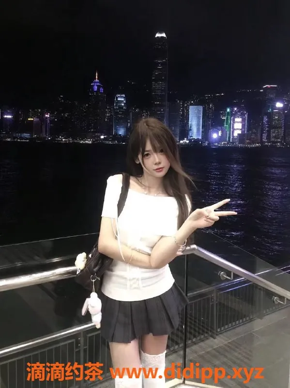 深圳楼凤-龙华小希，19岁165c，45kg，1000P起