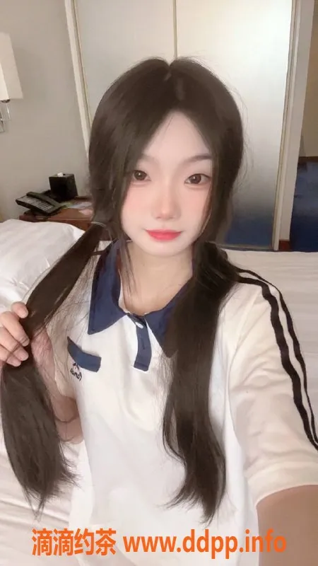 广州楼凤-白云区红楼小希，162身材B罩杯，性价比超高