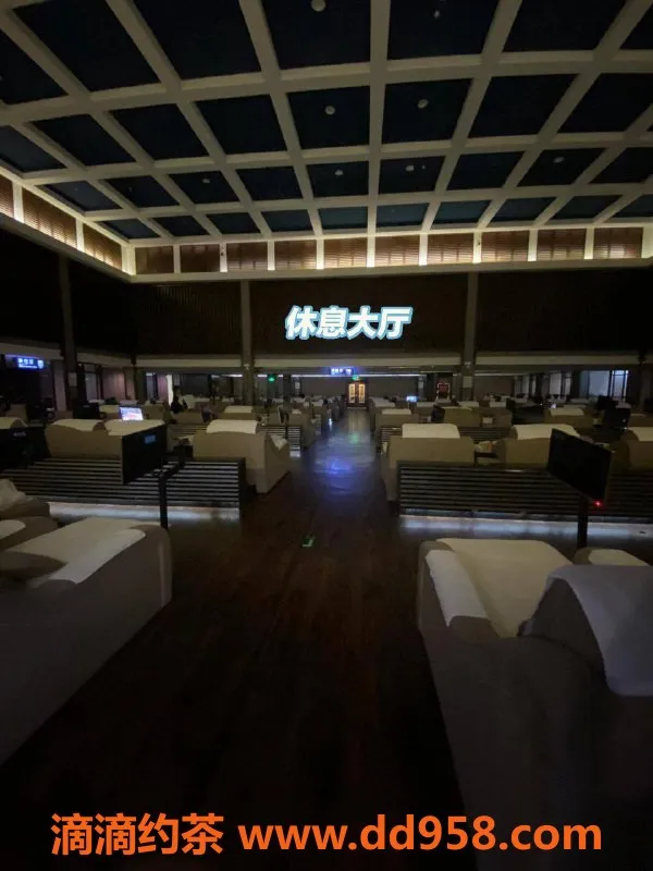 广州楼凤资源信息,广州97水汇！真00后嫩妹，超值服务体验