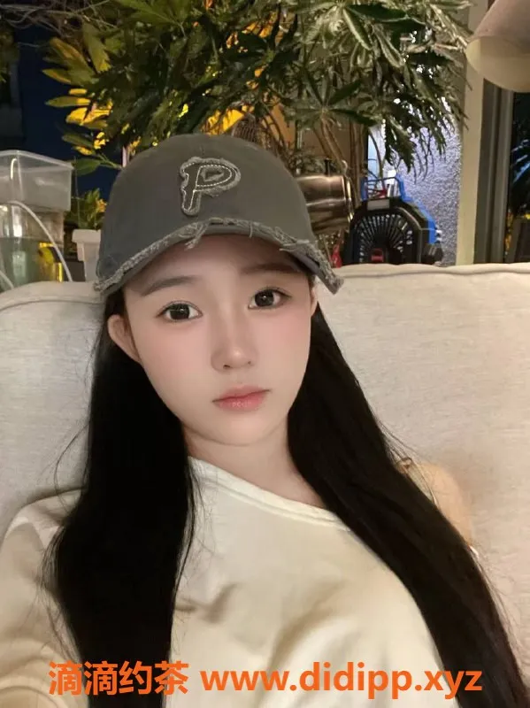 惠州楼凤-大亚湾小娜，19岁，身高159，600p享受