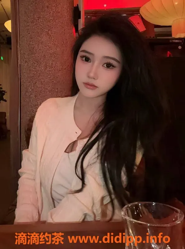 惠州楼凤资源信息,大亚湾小娜，19岁，身高159，600p享受