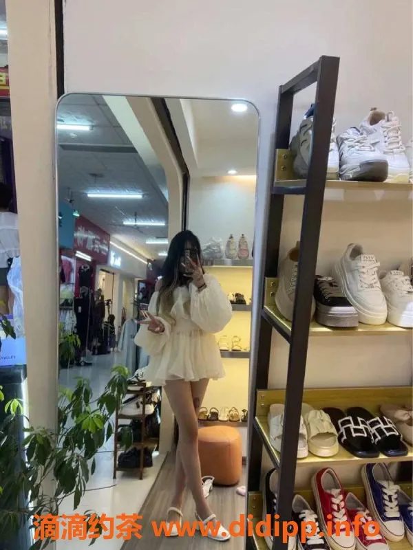 广州楼凤资源信息,白云区安小狸 长腿C罩杯 600起服务任选