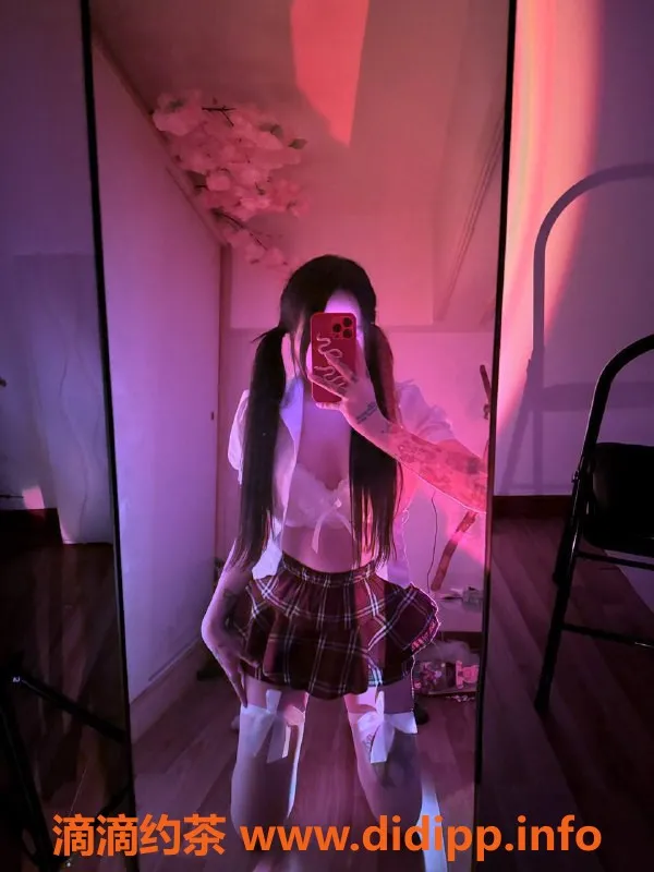 广州楼凤-白云区安小狸 长腿C罩杯 600起服务任选