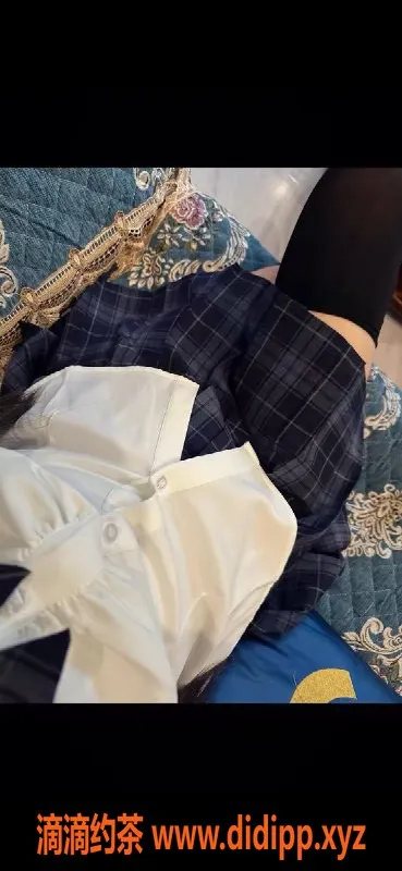 广州楼凤-南山茶壶，千元萝莉制服诱惑体验