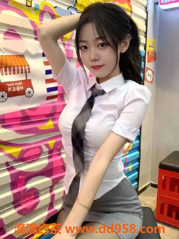 广州楼凤资源信息,天河区小伊仙：160娇小C罩杯，服务评高达9.22