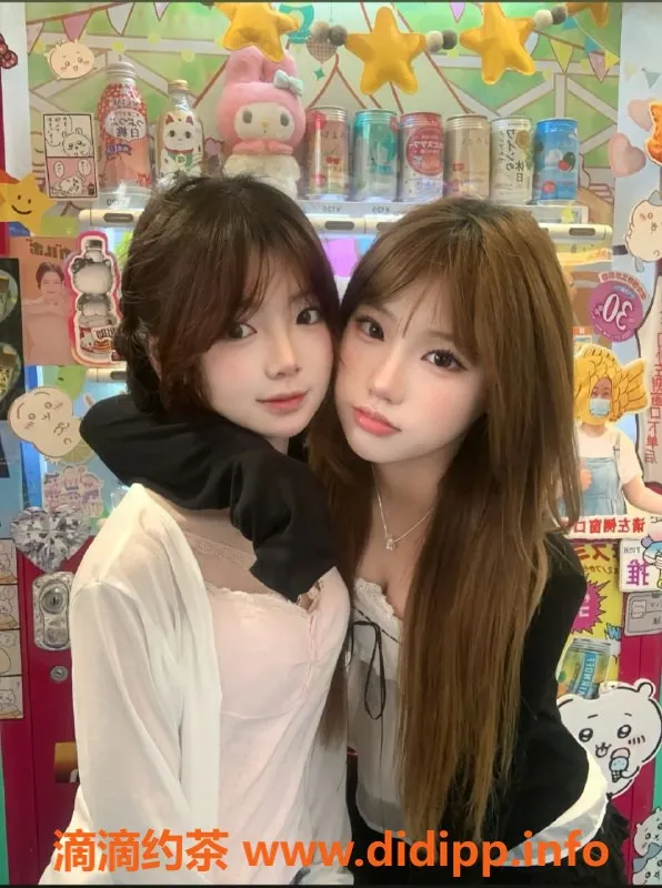 广州楼凤-白云区19岁小滢：165cm 34C闺蜜同行