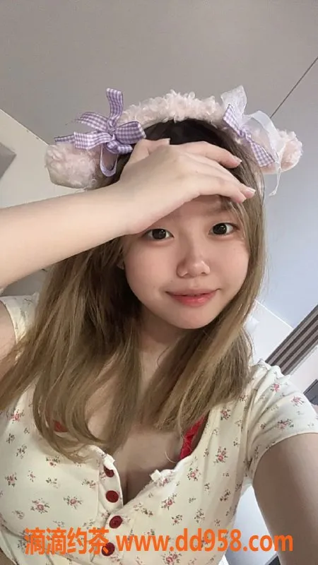 广州楼凤资源信息,天河豆豆，千元内小萝莉，69蛇纹私教体验